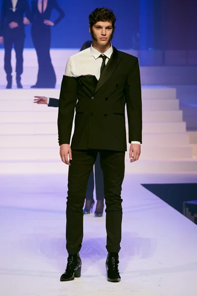 Look 67